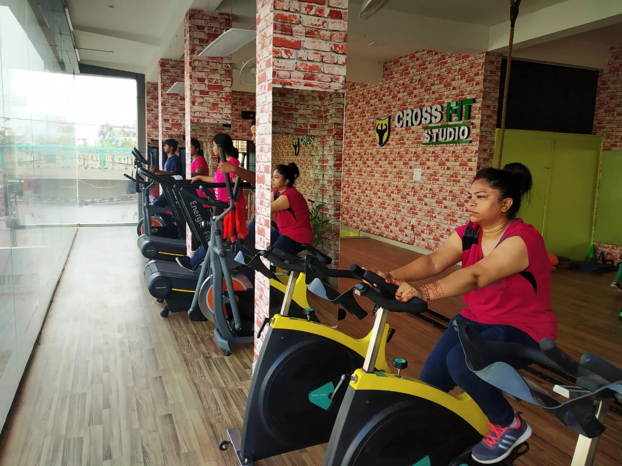 FITNESS CLASSES